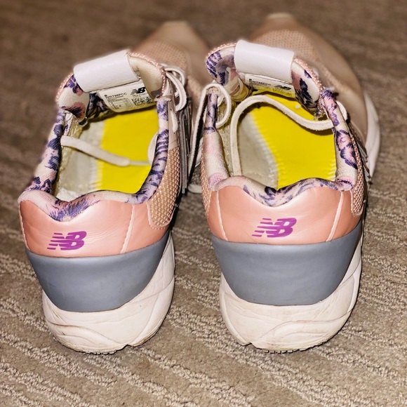 Light pink NEW BALANCE WRT 96 PCC "PINK" Sneakers - Picture 7 of 7